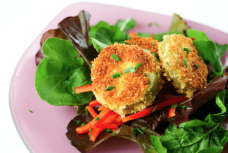 Fried Green Tomato Salad with Sweet Chili Dressing + Menu For Hope