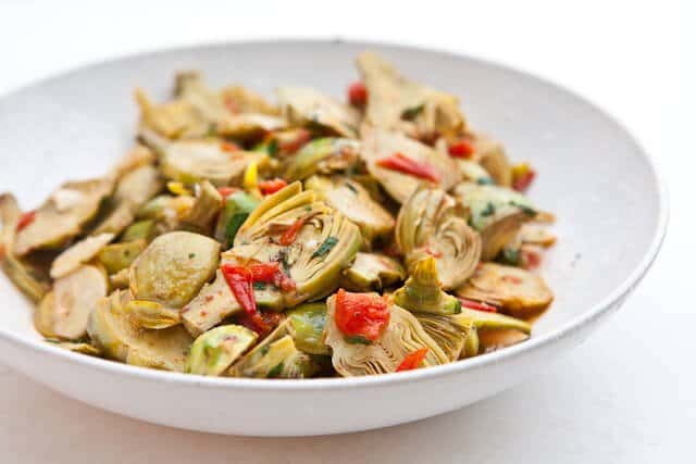 Baby Artichokes with Garlic and Tomatoes