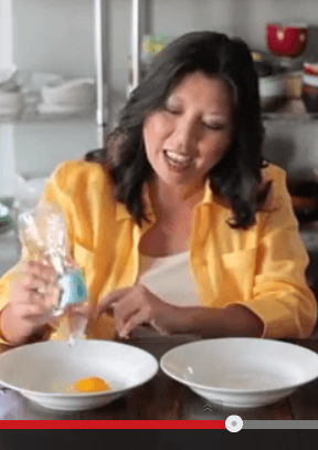 Separate Egg Yolk with Plastic Bottle
